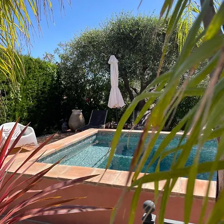 Provencale 4 Etoiles - Piscine & Jardin Zen